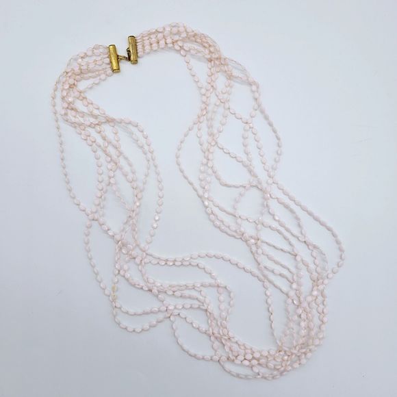 Vintage Pink Necklace Plastic Rice Bead Multi Strand Light Weight Estate Jewelry - Picture 6 of 10